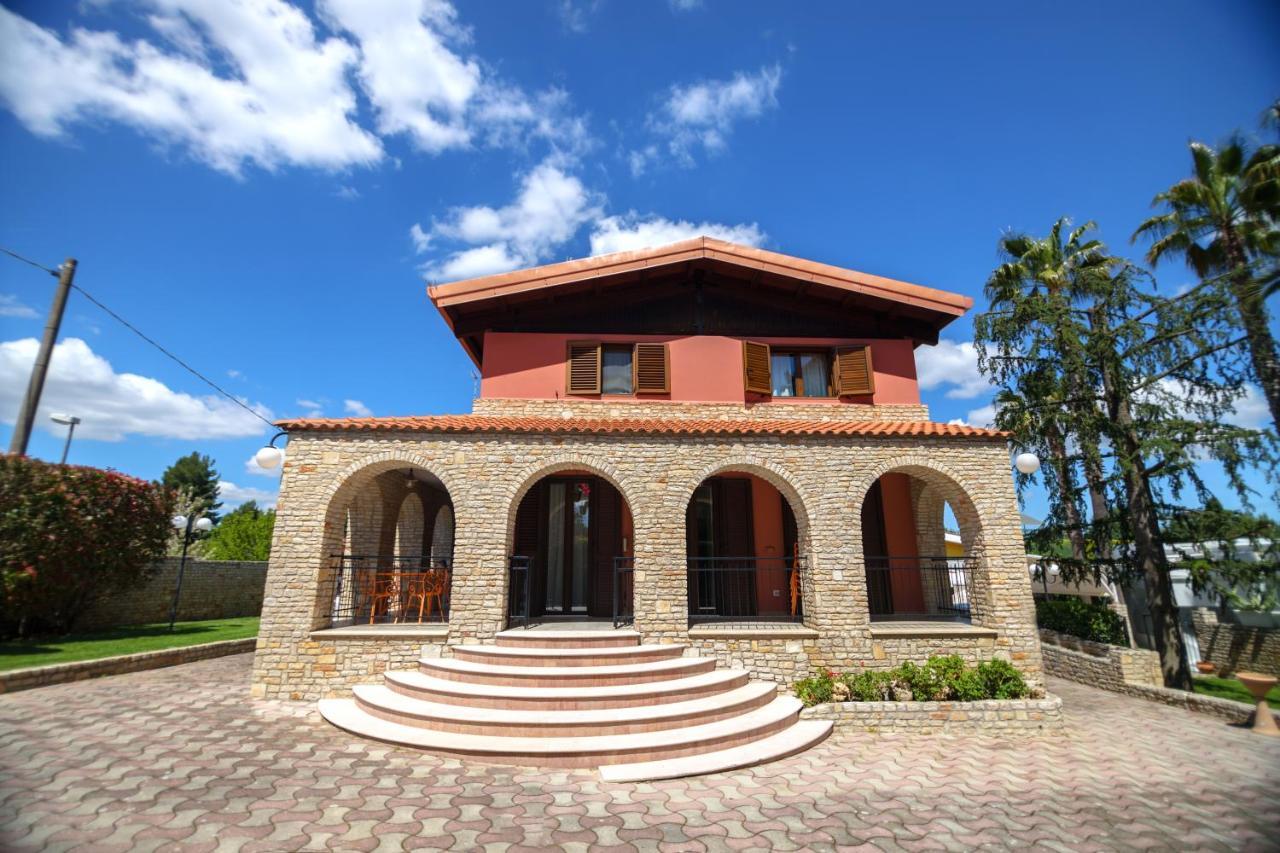 B&B Villa Adriana Андрия Экстерьер фото